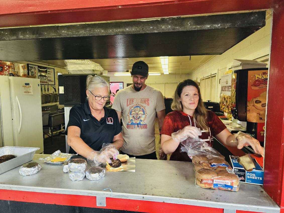 Love The 352s Tiger Chow Crew helps in the concession stand